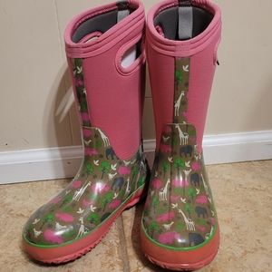 BOGS Girls Size 13 Waterproof Rain / Snow boots
